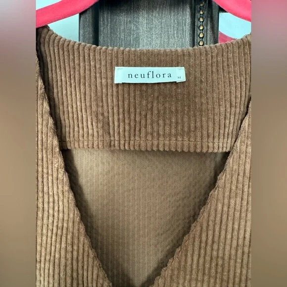 Elegant Brown Long Sleeve Dress - Picture 3 of 4